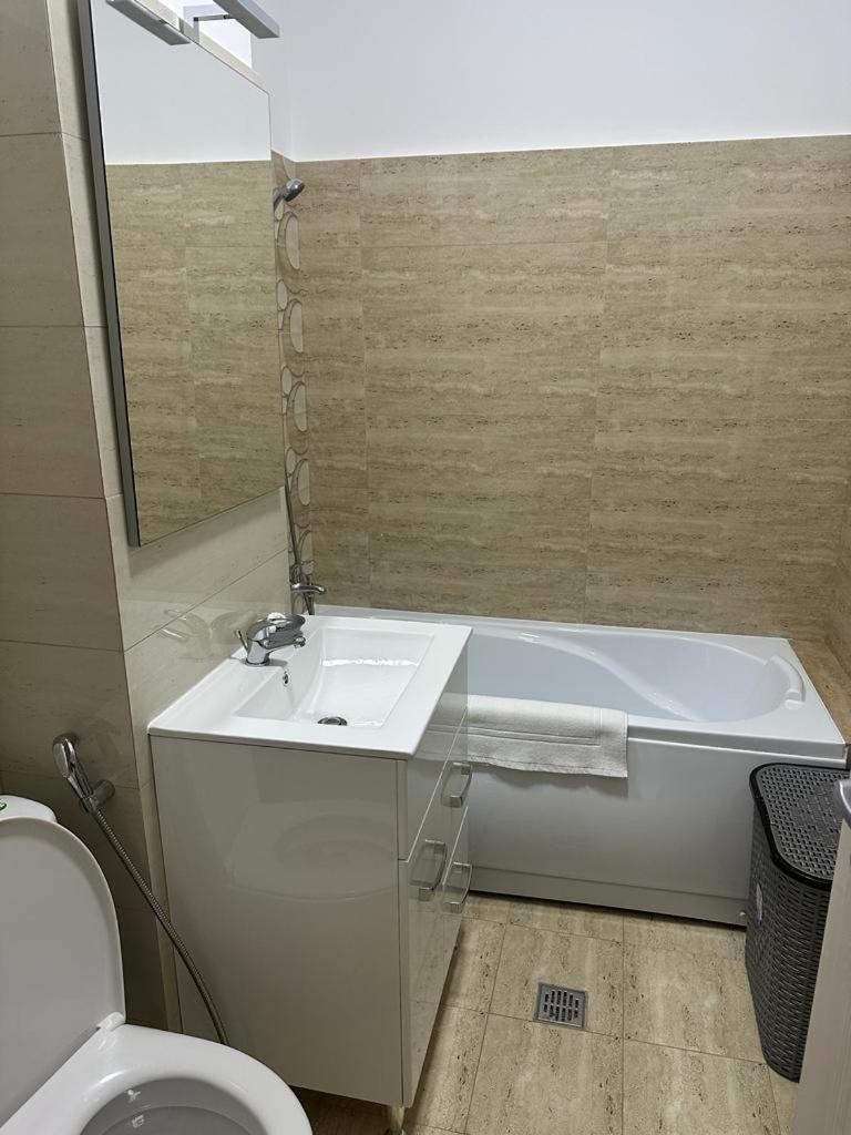In Apart Hotel 布加勒斯特 外观 照片