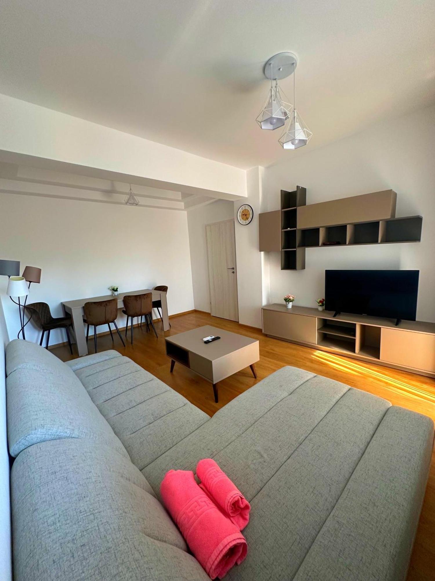 In Apart Hotel 布加勒斯特 外观 照片